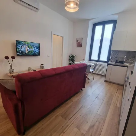 Apartament Spacious In